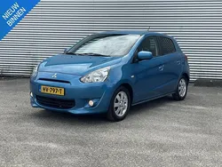 Blauw Gebruikt 2016 Mitsubishi Space Star Hatchback | € 5.750 (Iets duurder)