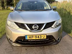 Grijs Gebruikt 2015 Nissan Qashqai SUV | € 9.450 (Goede deal)