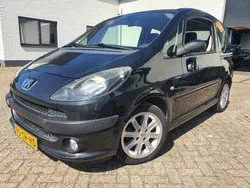 Zwart Gebruikt 2006 Peugeot 1007 Hatchback | € 1.250 (Goede deal)