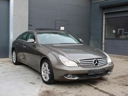 Grijs Gebruikt 2006 Mercedes CLS320 Sedan | € 10.000
