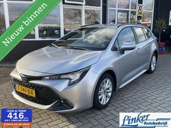 Grijs Gebruikt 2023 Toyota Corolla Hybrid Active Stationwagen | € 26.649 (Eerlijke prijs)