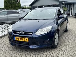 Blauw Gebruikt 2013 Ford Focus Hatchback | € 6.950 (Goede deal)