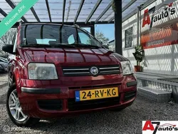 Rood Gebruikt 2005 Fiat Panda Hatchback | € 999 (Goede deal)