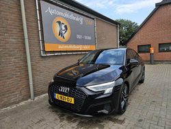 Zwart Gebruikt 2021 Audi A3 e-tron Business Hatchback | € 23.445 (Eerlijke prijs)
