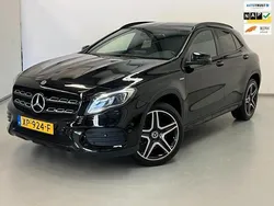 Zwart Gebruikt 2018 Mercedes GLA180 AMG SUV | € 21.750 (Eerlijke prijs)