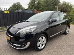 Zwart Gebruikt 2012 Renault Grand Scénic III Bose Edition MPV | € 7.950 (Eerlijke prijs)