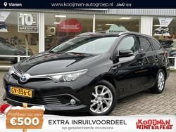 Zwart Gebruikt 2015 Toyota Auris Hybrid Stationwagen | € 13.450 (Iets duurder)