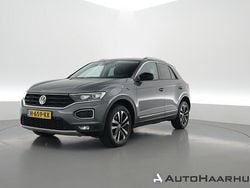 Grijs (metallic) Gebruikt 2019 VW T-Roc Sportline SUV | € 20.900 (Goede deal)