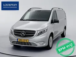 Grijs Gebruikt 2022 Mercedes Vito MPV | € 32.945 (Super prijs)