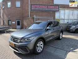 Grijs Gebruikt 2022 VW Tiguan Allspace R-line SUV | € 27.950 (Super prijs)