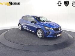 Blauw Gebruikt 2024 Renault Clio V Evolution Hatchback | € 19.595