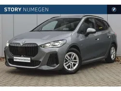 Grijs Gebruikt 2024 BMW 220 Active Tourer Executive MPV | € 44.950 (Eerlijke prijs)