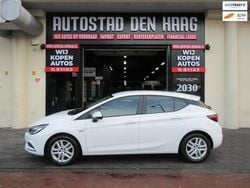Wit Gebruikt 2016 Opel Astra Edition Hatchback | € 8.450 (Super prijs)
