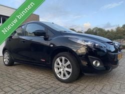 Zwart Gebruikt 2012 Mazda 2 Hatchback | € 5.750 (Eerlijke prijs)