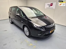 Zwart, metallic lak Gebruikt 2015 Opel Zafira Tourer Cosmo MPV | € 13.640 (Eerlijke prijs)