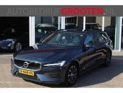 Blauw Gebruikt 2021 Volvo V60 Momentum Stationwagen | € 18.999 (Super prijs)