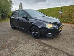 Zwart Gebruikt 2016 Seat Ibiza CONNECT Hatchback | € 4.500 (Super prijs)