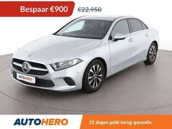 Grijs Gebruikt 2020 Mercedes A200 Style Sedan | € 21.949 (Super prijs)
