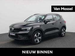 Zwart Gebruikt 2022 Volvo XC40 Core SUV | € 29.900 (Super prijs)