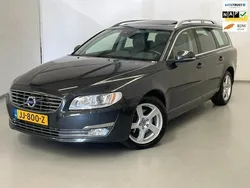Grijs, metallic lak Gebruikt 2016 Volvo V70 Stationwagen | € 13.950 (Iets duurder)