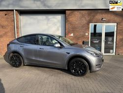 Grijs Gebruikt 2023 Tesla Model Y Long Range AWD SUV | € 37.999 (Eerlijke prijs)