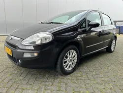 Zwart Gebruikt 2010 Fiat Punto Evo Hatchback | € 3.250 (Eerlijke prijs)