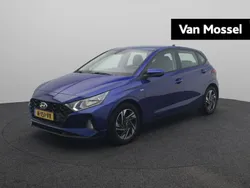 Blauw Gebruikt 2022 Hyundai i20 Comfort Hatchback | € 17.240 (Eerlijke prijs)