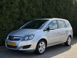 Grijs Gebruikt 2011 Opel Zafira Edition MPV | € 2.280