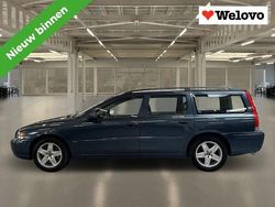 Blauw Gebruikt 2004 Volvo V70 Stationwagen | € 6.450 (Duur)