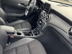 Grijs Gebruikt 2015 Mercedes GLA200 Ambition SUV | € 19.750 (Duur)