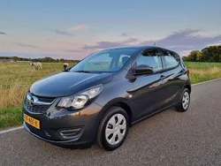 Grijs, metallic lak Gebruikt 2017 Opel Karl Edition Hatchback | € 7.495 (Eerlijke prijs)