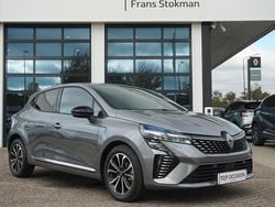 Grijs metallic Gebruikt 2025 Renault Clio V Techno Hatchback | € 23.450 (Duur)