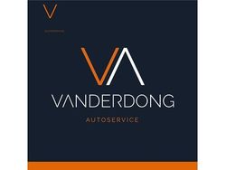 Grijs Gebruikt 2017 Ford C-MAX Titanium MPV | € 7.945 (Eerlijke prijs)