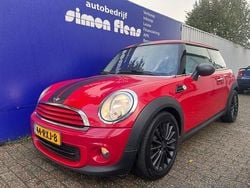 Rood Gebruikt 2011 Mini ONE Business Hatchback | € 4.445 (Goede deal)