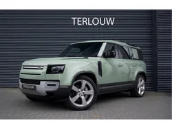 Groen Gebruikt 2024 Land Rover Defender SE SUV | € 109.500