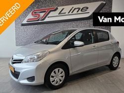 Grijs Gebruikt 2014 Toyota Yaris Hatchback | € 7.450 (Goede deal)