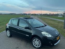 Gebruikt 2010 Renault Clio R.S. Hatchback | € 5.250