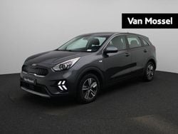 Grijs Gebruikt 2020 Kia Niro Comfort SUV | € 18.900 (Eerlijke prijs)