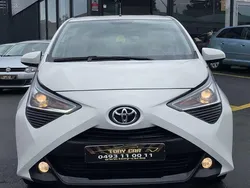 Wit Gebruikt 2020 Toyota Aygo Hatchback | € 12.499 (Iets duurder)