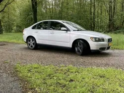 Grijs Gebruikt 2004 Volvo S40 Momentum Sedan | € 1.500 (Goede deal)