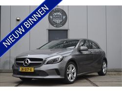 Grijs Gebruikt 2016 Mercedes A180 Ambition Hatchback | € 15.950 (Eerlijke prijs)
