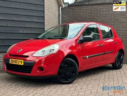 Rood, metallic lak Gebruikt 2009 Renault Clio II Hatchback | € 3.950 (Iets duurder)