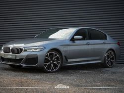 Grijs Gebruikt 2022 BMW 530e Executive Sedan | € 36.950 (Eerlijke prijs)