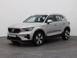 Grijs (metallic) Gebruikt 2023 Volvo XC40 Inscription SUV | € 30.700 (Super prijs)
