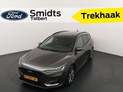 Grijs Gebruikt 2022 Ford Focus ST-Line Stationwagen | € 16.450 (Duur)