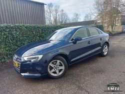 Blauw Gebruikt 2017 Audi A3 Comfort Sedan | € 18.900