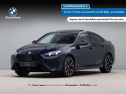 Blauw, metallic lak Nieuw 2025 BMW 220 Comfort Edition Coupé | € 60.993 (Iets duurder)