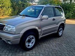 Beige Gebruikt 2001 Suzuki Grand Vitara SUV | € 4.775