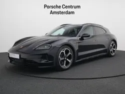Zwart Gebruikt 2024 Porsche Taycan Cross Turismo Sedan | € 109.950