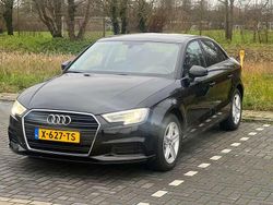 Zwart Gebruikt 2017 Audi A3 Sedan | € 14.000 (Super prijs)